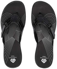 Load image into Gallery viewer, Clarks Women's Brinkley Reef Flip-Flop, black patent, 070 M US