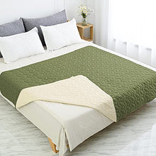 Load image into Gallery viewer, Ameritex Pet Bed Cover Dog Bed Blanket for Sofa and Furniture Waterproof New Pattern Design (52x82 Inch, Green)