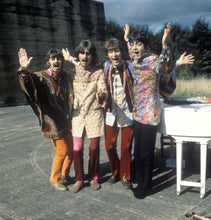Load image into Gallery viewer, Rubber Soul