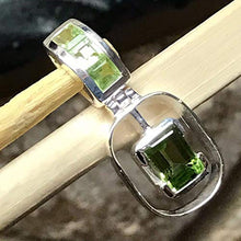 Load image into Gallery viewer, Genuine 1.5ct Green Peridot 925 Solid Sterling Silver Pendant 25mm