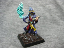 Load image into Gallery viewer, Reaper Miniatures Domur Hunters Moon