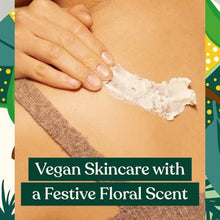 Load image into Gallery viewer, The Body Shop Kindness & Pears Essentials Gift Set, Festive Skincare Treats, Vegan, Pear, Fruity, 4 Items