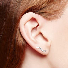 Load image into Gallery viewer, HANPABUM 6Pairs Ear Cuff Earrings for Women Ear Crawler Earrings Climber Earrings Pierced Ears Cubic Zirconia Silver Rose Gold