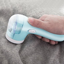 Load image into Gallery viewer, Feeke Lint Remover, Electric Clothes Sweater Fabric Shaver, Portable, Quickly and Effectively for Couch, Blanket, Curtain, Socks, Legging, Wool, Cashmere, Battery Operated, Sky Blue