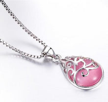 Load image into Gallery viewer, 925 Sterling Silver Moonlight Cat's Eye Pendant.