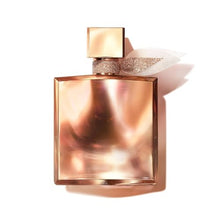 Load image into Gallery viewer, La Vie Est Belle Gold L'Extrait Eau de Parfum - Long Lasting Fragrance with Notes of Iris, Rose &amp; Oud Wood - Woody &amp; Floral Women's Perfume

