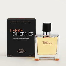 Load image into Gallery viewer, Hermes Terre D&#39; Hermes By Hermes For Men. Parfum Spray 2.5 Oz / 75 Ml (187417)
