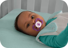 Load image into Gallery viewer, MAM Air Day &amp; Night Baby Pacifier, for Sensitive Skin, Glows in The Dark, 16+ Months, Girl, 4 Count
