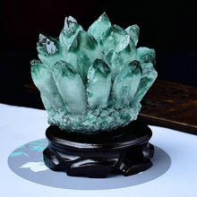 Load image into Gallery viewer, Natural Crystal Cluster Clear Quartz Mineral Crystal Cluster Cluster Healing Ornament Hue Reflection Feng Shui Home Decor (Green)
