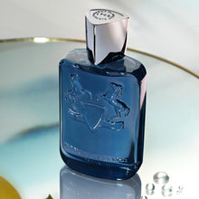 Load image into Gallery viewer, Parfums de Marly - Sedley - 4.2 Fl Oz - Eau De Parfum for Men - Top notes Bergamot, Spearmint, Watery accord - Heart notes Geranium, Lavender, Solar note - Base notes Sandalwood, Incense - 125ml
