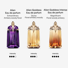 Load image into Gallery viewer, Mugler Alien Goddess - Eau de Parfum - Women&#39;s Perfume - Floral &amp; Woody - With Bergamot, Jasmine, and Vanilla - Long Lasting Fragrance - 2.0 Fl Oz
