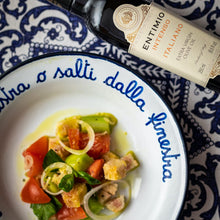Load image into Gallery viewer, Entimio Intenso - Tuscany Green Robust Extra Virgin Olive Oil Organic, Italian Olive Oil from Italy, 2024 Gold Medal, +600 mg/kg Polyphenol Rich Olive Oil - Early Harvest, Cold Pressed - 8.5 fl oz
