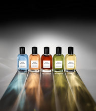 Load image into Gallery viewer, David Beckham Collection Exquisite Leather Eau de Parfum 3.3 fl oz (Pack of 1), Notes of Apple, Bourbon Leather, and Sandalwood, Men's Fragrance, Long Lasting, Everyday Fragrance, Travel Size
