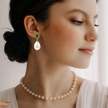 Load image into Gallery viewer, Trinckle Emerald Green Earrings, Vintage Pearl Dangle Earrings for Women Large Pearl Earrings 14k Gold Plated Teardrop Emerald Green Costume Earrings for Teen Girls Christmas Jewelry Gifts
