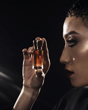 Load image into Gallery viewer, Swiss Arabian Private Oud for Unisex-Sultry Gourmand Concentrated Perfume Oil-Luxury Fragrance From Dubai-Long Lasting Artisan Perfume With Notes Of Plum,Rose,Vetiver And Vanilla-0.4 Oz
