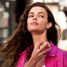 Load image into Gallery viewer, DKNY Be Delicious Orchard St. Eau de Parfum Perfume Spray For Women, 1.0 Fl. Oz.
