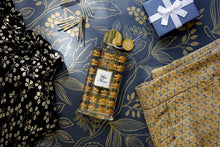 Load image into Gallery viewer, Creed Royale Exclusive, White Flowers, Women's Luxury Perfume, Floral Fresh, Fruity &amp; Jasmine Fragrance, 75ML / 2.5 Fl Oz
