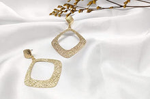 Load image into Gallery viewer, Rhombus Fashion Vintage Geometric Dangle Earrings,14K Gold Plated for Women Girl Gifts Valentines/Birthday/ Anniversary / Mother’s Day
