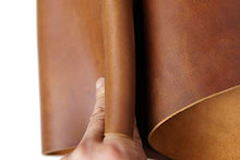 Load image into Gallery viewer, Bourbon Brown Tooling Leather Square 2.0mm Thick Finished Full Grain Cow Hide Leather Crafts Tooling Sewing Hobby Workshop Crafting Leather
