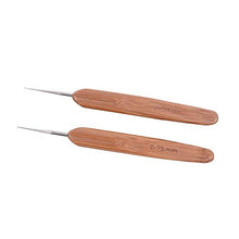 Load image into Gallery viewer, 2pcs/Set Dreadlock Crochet Hook for Hair Dreadlock Needle Tool for Braid Craft Dread Locks Crochet Needles (1 Hook 0.5mm + 1 Hook 0.75mm)
