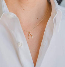Load image into Gallery viewer, 14k solid yellow gold wishbone necklace, Zoe Lev jewelry
