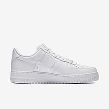 Load image into Gallery viewer, Nike Women' s Air Force 1 ' 07, White, Size 8
