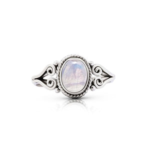 Koral Jewelry Moonstone Small Ethnic Ring 925 Sterling Silver Tribal Gipsy Boho US Size 6 7 8 (6)