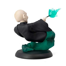 Load image into Gallery viewer, QMx Harry Potter: Lord Voldemort Q-Fig Diorama Figure
