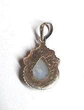 Load image into Gallery viewer, 925 Sterling Silver Pendant Natural Moonstone Pendant Handmade Solitaire Pendant
