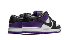 Load image into Gallery viewer, Nike Mens SB Dunk Low BQ6817 500 Court Purple - Size 9.5
