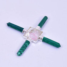Load image into Gallery viewer, Malachite Energy Generator 4 Pencils Reiki Chakra Healing Crystal Clear Quartz Pyramid Stone
