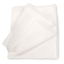 Load image into Gallery viewer, QuikClot Advanced Clotting Gauze - 3 x 24 in
