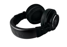 Load image into Gallery viewer, Razer RZ13-01120100-R3U1 Adaro DJ Analog Headphones

