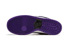 Load image into Gallery viewer, Nike Mens SB Dunk Low BQ6817 500 Court Purple - Size 9.5
