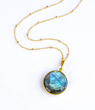 Load image into Gallery viewer, Large Round Natural Labradorite Pendant Necklace, Labradorite Necklace, Blue Labradorite Jewelry, 18mm Round Gemstone Pendant Necklace
