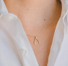 Load image into Gallery viewer, 14k solid yellow gold wishbone necklace, Zoe Lev jewelry

