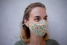 Load image into Gallery viewer, Stylish Cotton Face Mask with Filter Pocket, Handmade Floral Plaid design facemasks for women, washable reusable 3 layers, Ready to SHIP, Pack of 5
