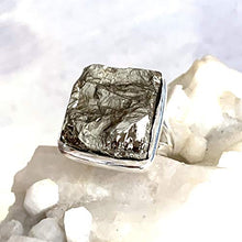Load image into Gallery viewer, Sz 8.25, Genuine SILICON DRUZY (1.7 x 1.7cm) Natural Gemstone, 925 Sterling Silver, Handmade Grey-Metallic 925 Sterling Silver, Square Ring Jewelry for both Women and Men.
