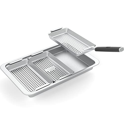 Load image into Gallery viewer, Yukon Glory BBQ 'N Serve Grill Basket Set, Revolutionary Grill to Table Design, Includes 3 Grilling Baskets, Serving Tray and Patented Clip-on Handle Perfect For Grilling Fish, Veggies and Meats