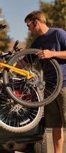 Load image into Gallery viewer, Allen Sports Deluxe 3-Bike Trunk Mount Rack, Model 103DB
