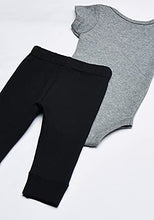 Load image into Gallery viewer, Little Treasure Unisex Baby Cotton Bodysuit, Pant and Shoe Set, Baby Bear Short-Sleeve, 6-9 Months
