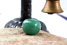 Load image into Gallery viewer, Yunoun Natural Aventurine Gemstone Bulk and Large Crystal for Wicca, Reiki, and Energy Crystal Healing,Tumbling, Cabbing, Fountain Rocks, Decoration (Aventurine)
