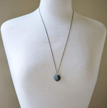 Load image into Gallery viewer, Raw Green Emerald Chunk Freeform Pendant Brass Necklace
