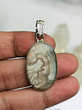 Load image into Gallery viewer, Beautiful rhodochrosite pendant in 925 sterling silver - gemstone/crystal gift |Mother&#39;s Day/engagement/wedding/anniversary/birthday gift
