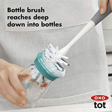 Load image into Gallery viewer, OXO Tot Water Bottle &amp; Straw Cup Cleaning Set
