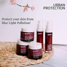 Load image into Gallery viewer, DAVI Essential Moisturizing Cream with Blue Light Protection | Daily Hydrating Face Moisturizer for Women &amp; Men with Normal Skin Types | All Natural | Non-GMO | Paraben-Free | Cruelty-Free | 2.0 Fl Oz Jar
