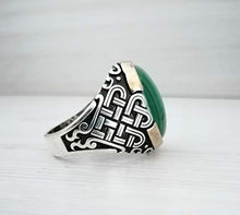 Load image into Gallery viewer, Handmade 925K Sterling Silver Mens Ring With Malachite Stone
