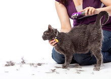 Load image into Gallery viewer, Hartz Groomer&#39;s Best Fur Fetcher De-Shedder Cat Brush
