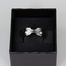 Load image into Gallery viewer, Black Panther Collectors Ring | Licensed Marvel Comics Jewelry | Wakanda Superhero T Challa Accessories | Adjustable Rings | Quality Movie Memorabilia Perfect for Cosplay, Costumes, Halloween
