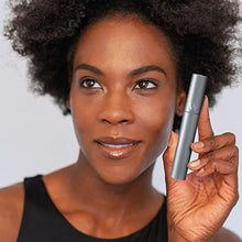 Load image into Gallery viewer, Wonderskin Wonder Blading Supreme Shine Lip Gloss &amp; 3-in-1 Lip Scrub Set - The Dream Team for Supreme Shine, a Gorgeous Finish, and Nourished &amp; Moisturised Lips
